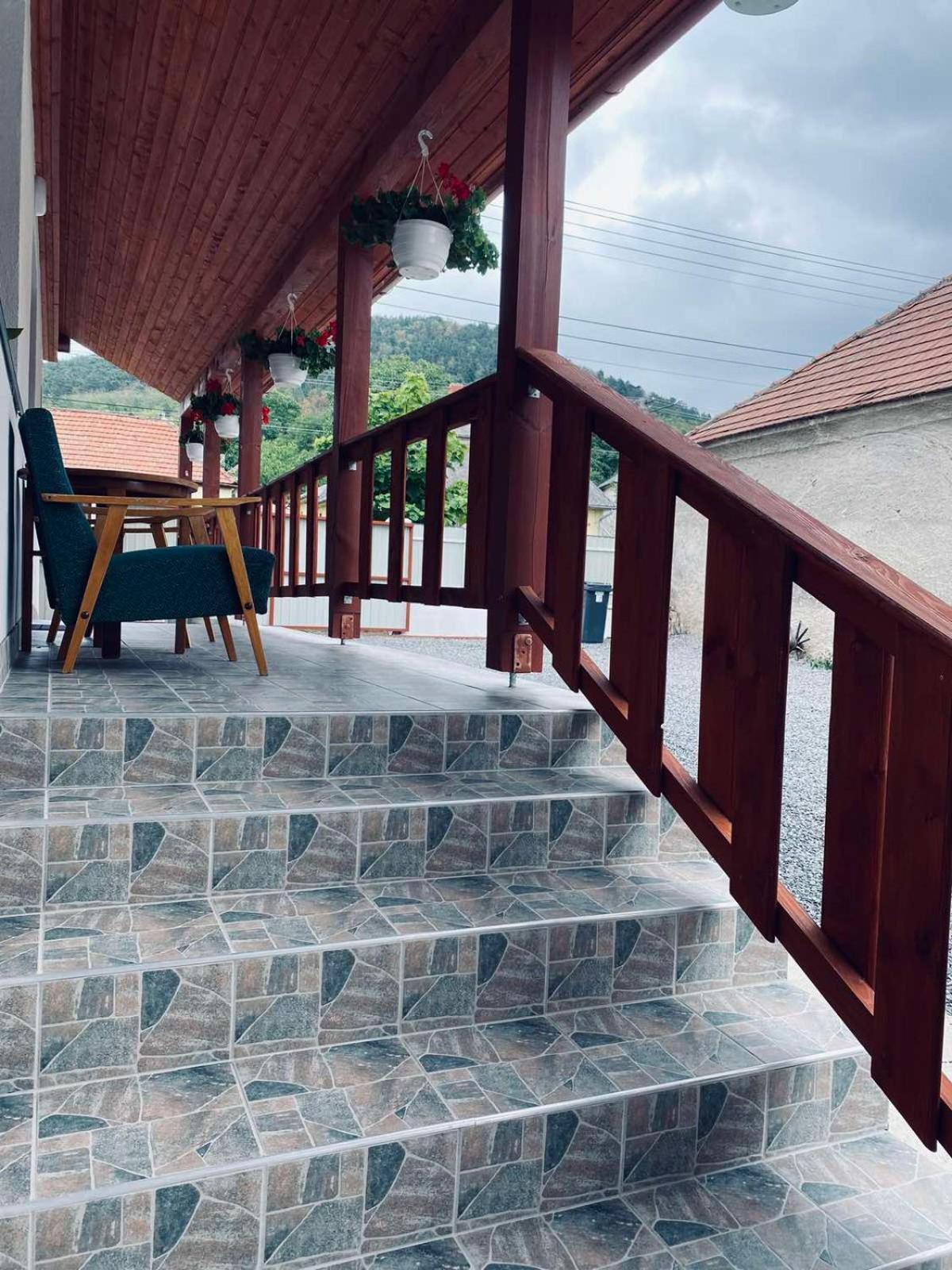Sator-Hegy Vendeghaz Hotel Abaujszanto Exterior photo